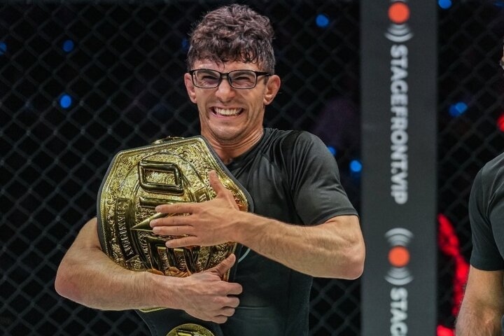 Mikey-Musumeci-with-ONE-Champion